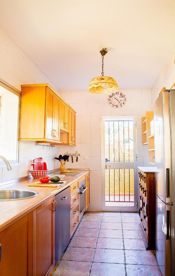 Villa Maria In El Rosario - Mit Sicht Auf Gibralta Marbella Exteriör bild