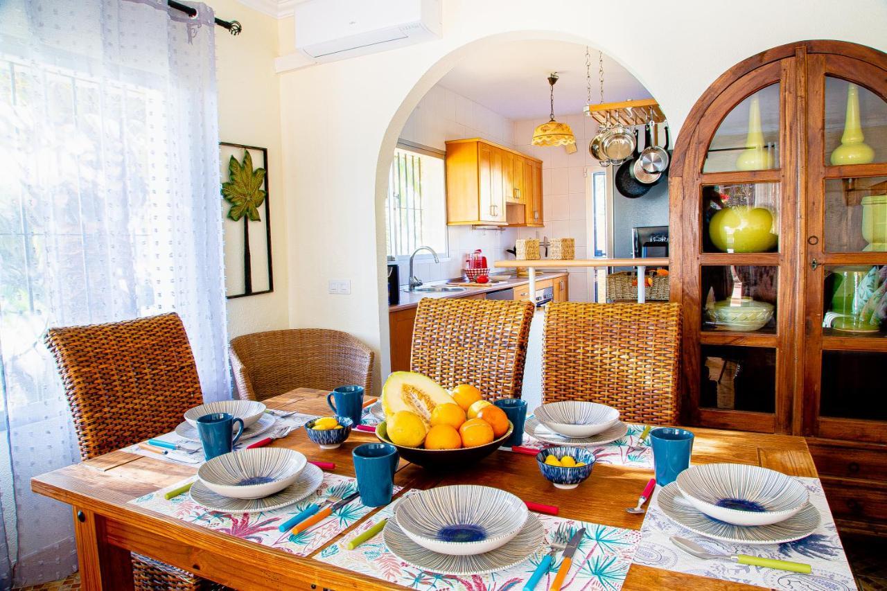 Villa Maria In El Rosario - Mit Sicht Auf Gibralta Marbella Exteriör bild
