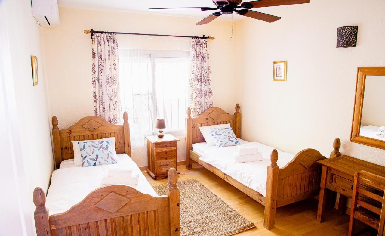 Villa Maria In El Rosario - Mit Sicht Auf Gibralta Marbella Exteriör bild
